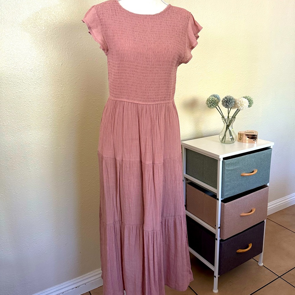 Pink dress, small, fitted bodice